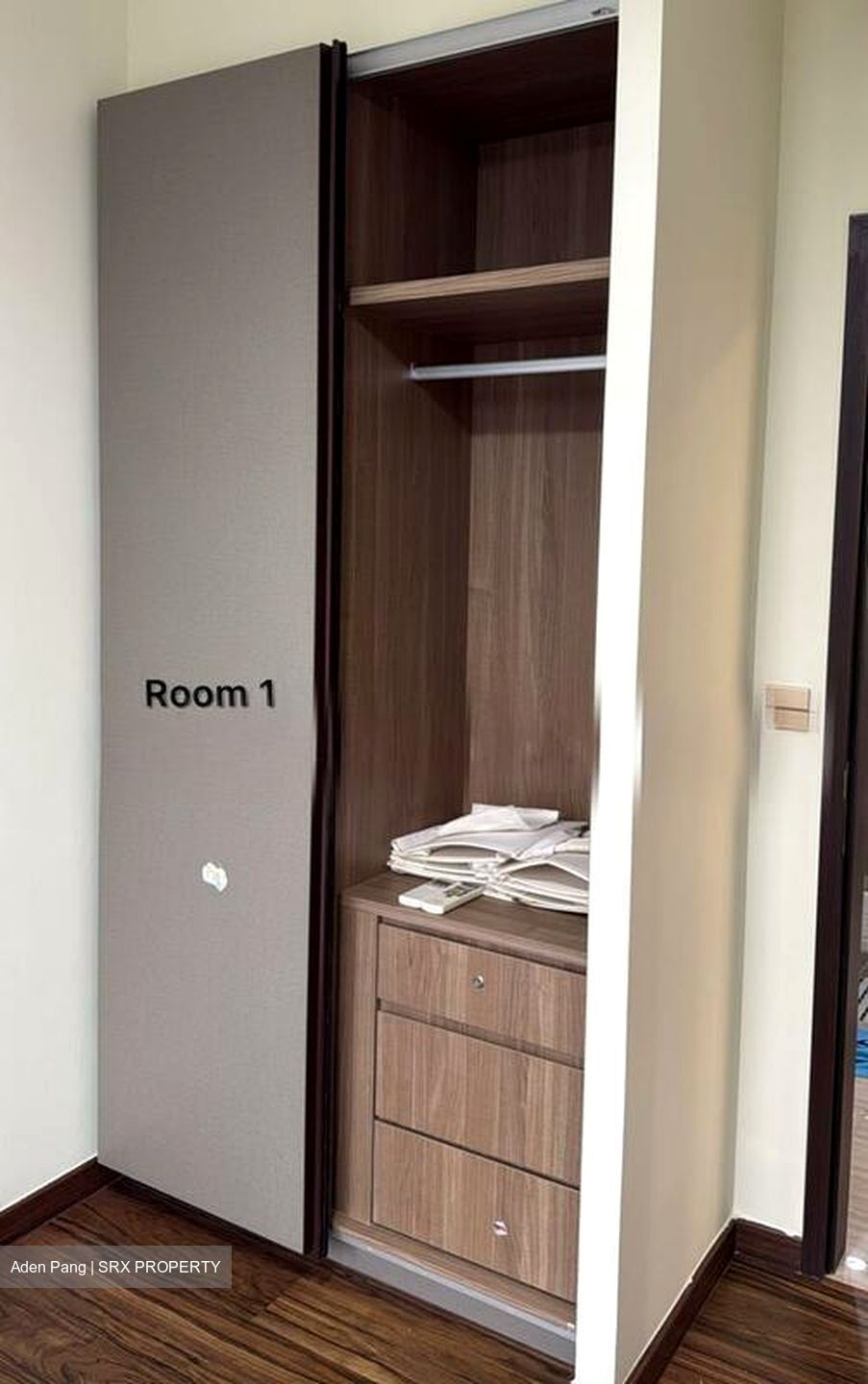 The Brownstone (D27), Condominium #515407971